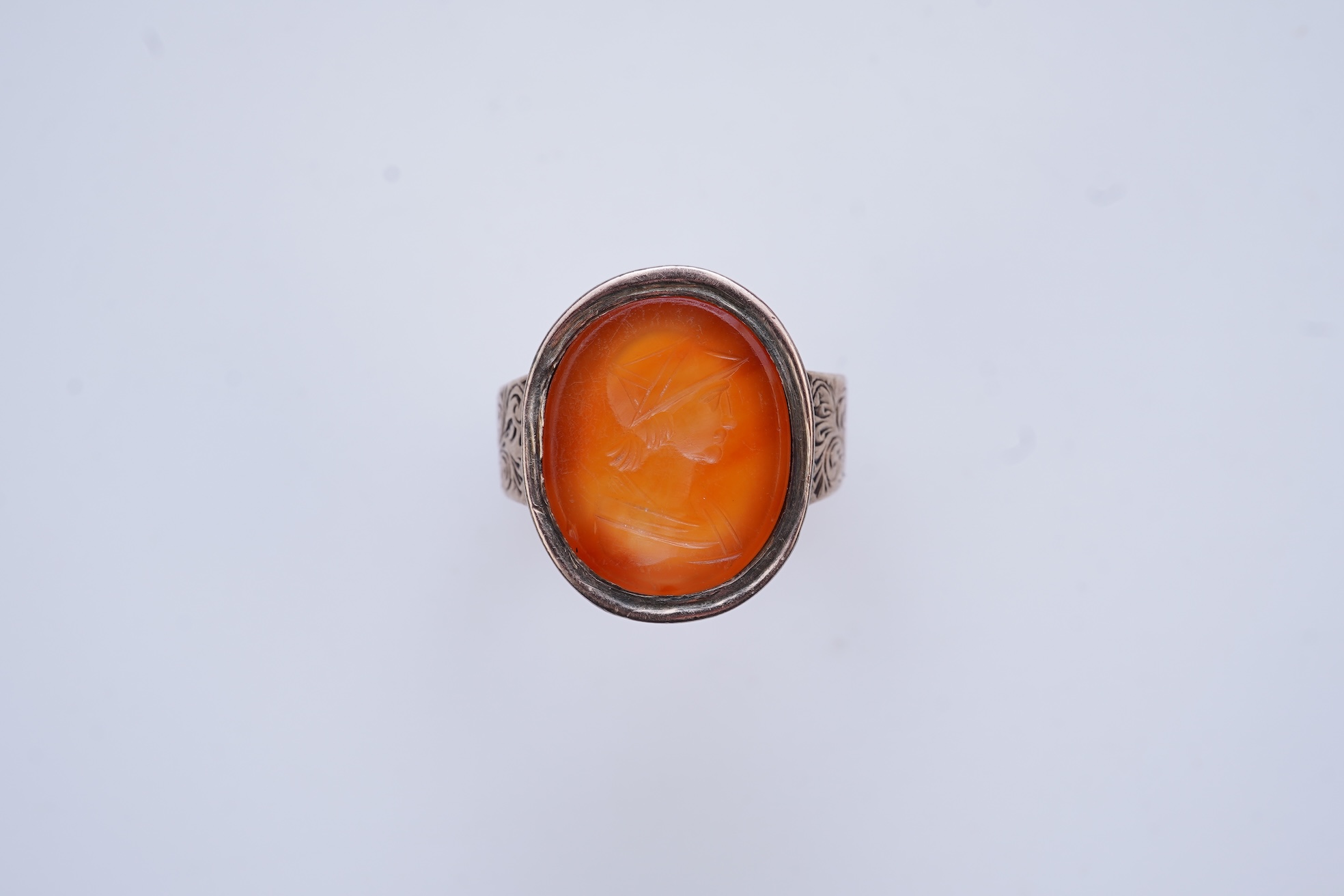 A carnelian intaglio ring, late 19th/early 20th century